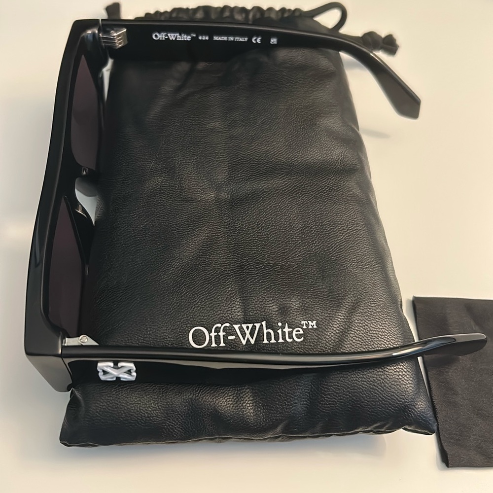 Off-White Black Rectangular Sunglasses with Silve… - image 3